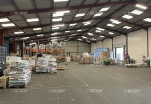 Location entrepôt logistique Saintes - Proximité immédiate A10