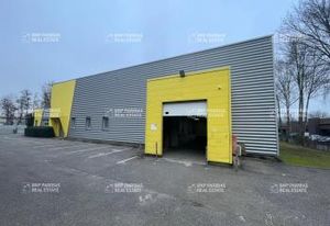 Local d'activité à louer Trappes - Bureaux aménagés