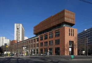 Location bureaux Paris 13 - Proche transports et quartiers d'affaires