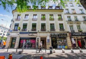 Vente bureaux Saint-Denis - Secteur Basilique - Proche transports