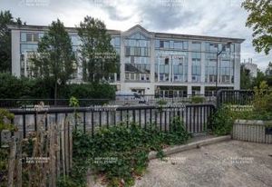 Location bureaux Versailles - Proche Gare Chantier