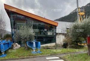 Location local d'activité Gémenos - Proche axes routiers