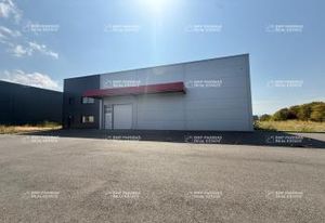 Location local d'activité Trémery - Proche autoroutes