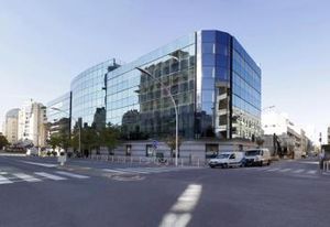 Bureaux à louer Montrouge centre - Proximité transports