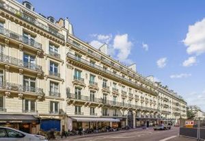 Bureaux en duplex à louer Paris 9 - Proche Opéra