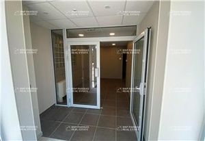 Location bureaux Saint-Apollinaire Dijon Nord - 15 places de parking