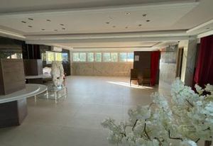 Vente bureaux Cannes - Zone industrielle Tourrades, proche autoroute A8