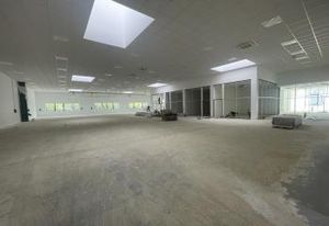 Cellules d'activité et bureaux à vendre Villebon-sur-Yvette