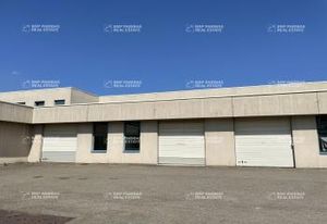 Location local d'activité La Verrière - Proche Yvelines