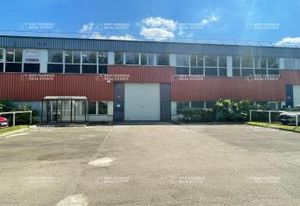 Vente local d'activité Trappes - Accès autoroutier proche