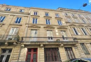 Location bureau Bordeaux Centre - Proche transports