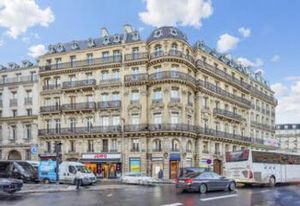 Bureaux à louer Paris 8 face gare Saint-Lazare