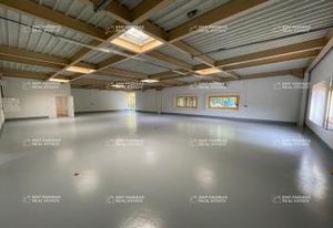 Location local d'activité Croissy-Beaubourg - Proximité A4 et N104