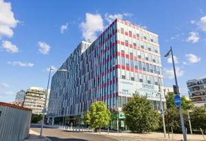 Location bureaux Boulogne-Billancourt - Proche Métro Pont de Sèvres