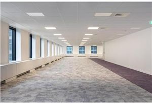 Location bureaux Courbevoie - Proche transports en commun