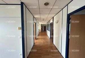 Location bureaux Chassieu - Proche Rocade Est