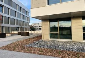 Location bureaux Annecy - Proche A41 et hôpital