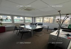 Vente bureaux Montrouge - Accès métro et bus