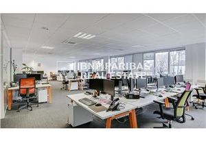 Location bureaux Saint-Ouen - Proche Porte de Saint-Ouen, métros 13, 14 et RER C