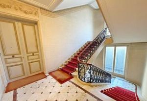 Vente bureaux Paris 8 - Proximité métro et transports