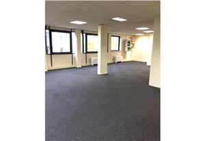 Location bureaux Cachan - Proximité RER B et future ligne 15