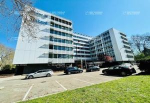 Location bureaux Strasbourg centre - Parc des Contades, transports en commun