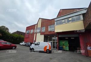 Bâtiment d'activité et bureaux à vendre Noisiel