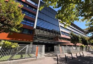 Location bureaux Montreuil - Proche transports en commun