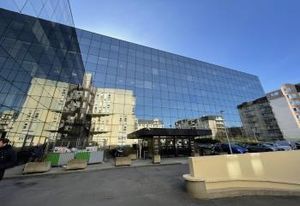 Location bureaux Cergy - Proximité commerces, transports et A15