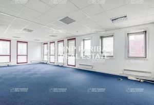 Bureaux à louer Montigny-le-Bretonneux - Gare SNCF et RER Saint Quentin en Yvelines