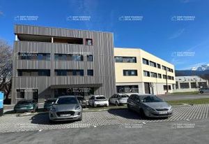 Location bureaux Grenoble - Proche transports en commun