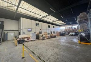 Location local d'activité Sarcelles - Batiment indépendant