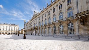 Est Adéquation