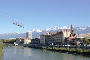 Arthur Loyd Grenoble
