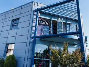 Elyade