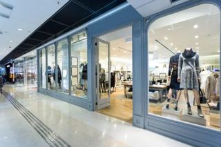 Vitrine commerciale attrayante : stratégie et budget