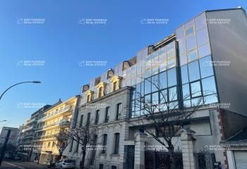 Location bureaux Nantes hyper centre - Proche transports en commun