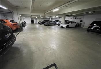 Locaux d'activité à louer Paris 16ème - Proximité périphérique et métro