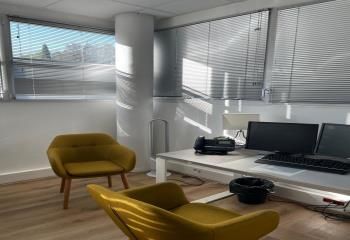 Bureaux à louer Bordeaux - Place Ravezies, proche tram et gare