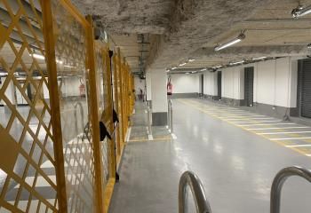 Location bureaux Ivry-sur-Seine - Proche RER C, métro ligne 7 et tramway T3a