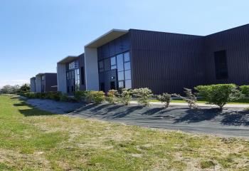 Vente local d'activité Vaulx-Milieu - Proche Lyon