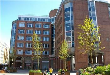 Location bureaux Villeneuve-d'Ascq - Métro Hôtel de Ville, accès autoroutes