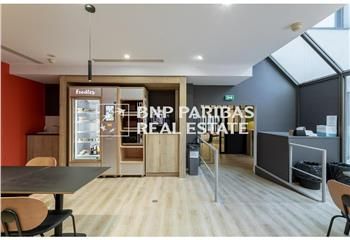Location bureaux Suresnes - Proche Paris, accès sécurisé et terrasse