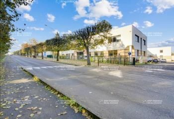 Location local d'activité Champs-sur-Marne - Site clos et sécurisé