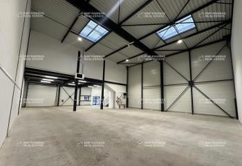 Location local d'activité Chanteloup-en-Brie - Proche transports