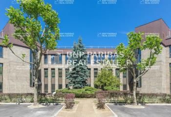 Location bureaux Montigny-le-Bretonneux - Proche gare Saint-Quentin-en-Yvelines