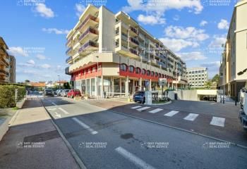Vente bureaux Saint-Laurent-du-Var - Proche de la mer