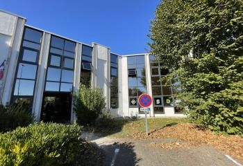 Bureaux à louer Nantes - Parc du Perray - Proche bus et autoroutes