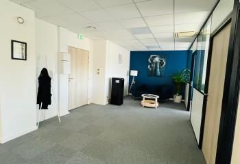 Location bureaux Trignac - Proche gare et accès rapide