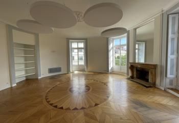 Location bureaux Nantes centre - Proche tram et bus